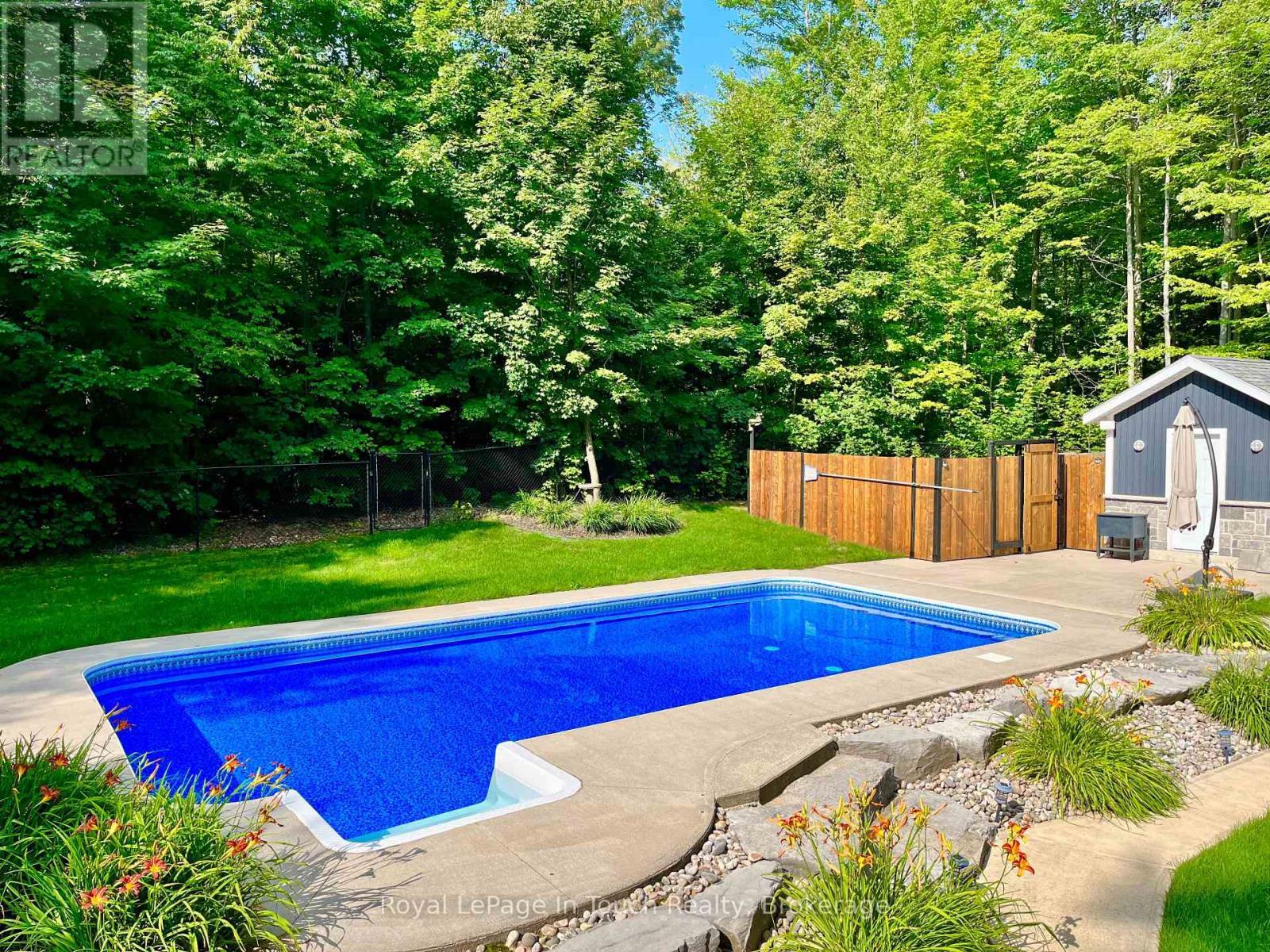 












3 COPELAND CREEK DRIVE

,
Tiny,




Ontario
L9M0M3

