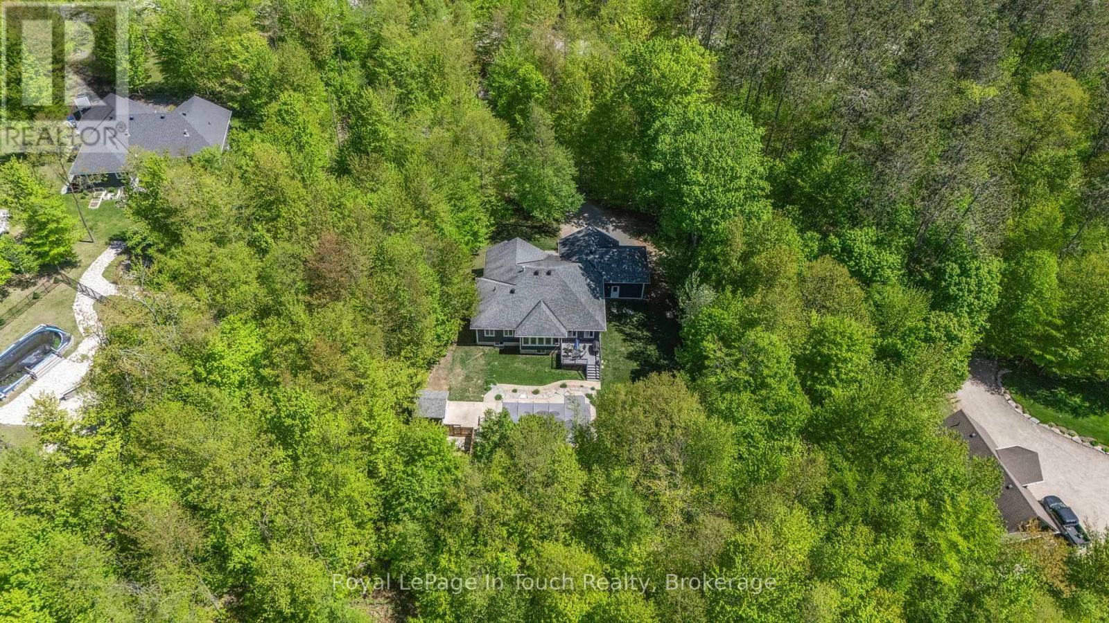












3 COPELAND CREEK DRIVE

,
Tiny,




Ontario
L9M0M3

