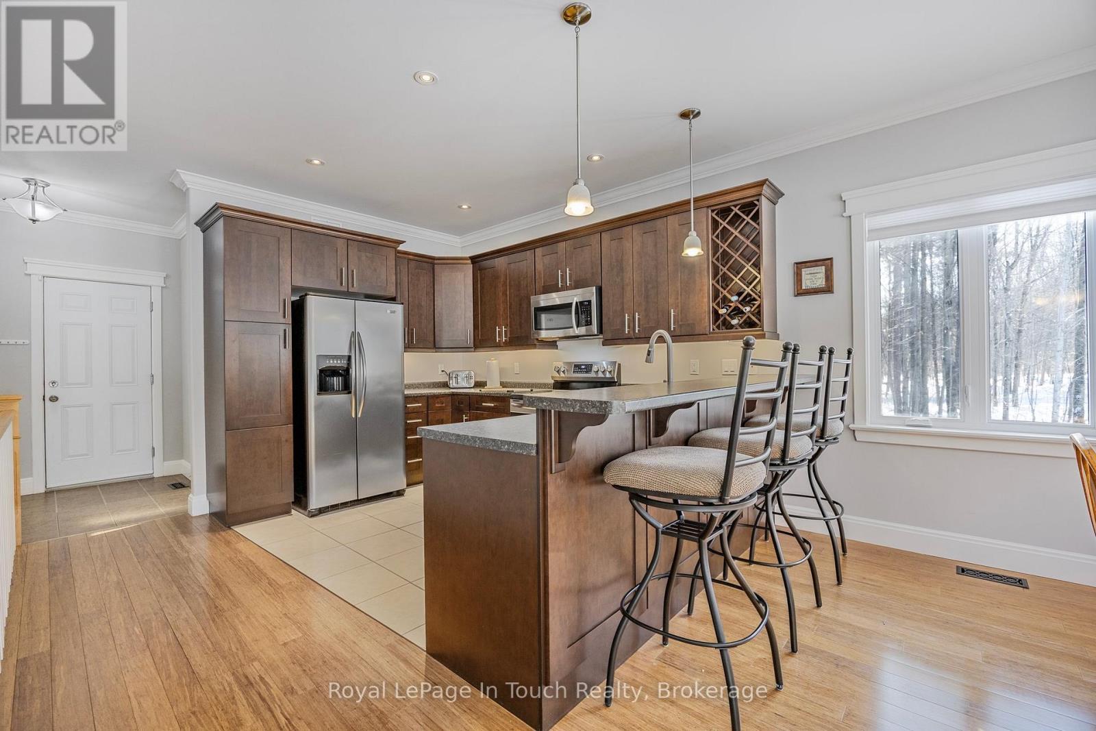 












3 COPELAND CREEK DRIVE

,
Tiny,




Ontario
L9M0M3

