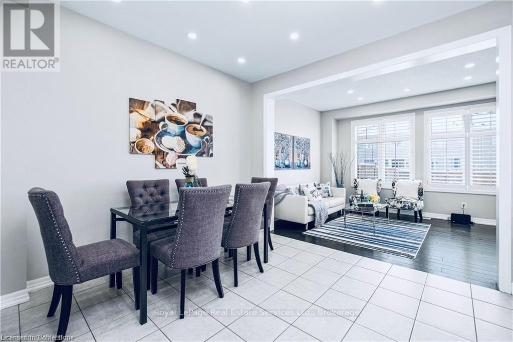 












106 HANSON CRESCENT

,
Milton (SC Scott),




Ontario
L9T8L5

