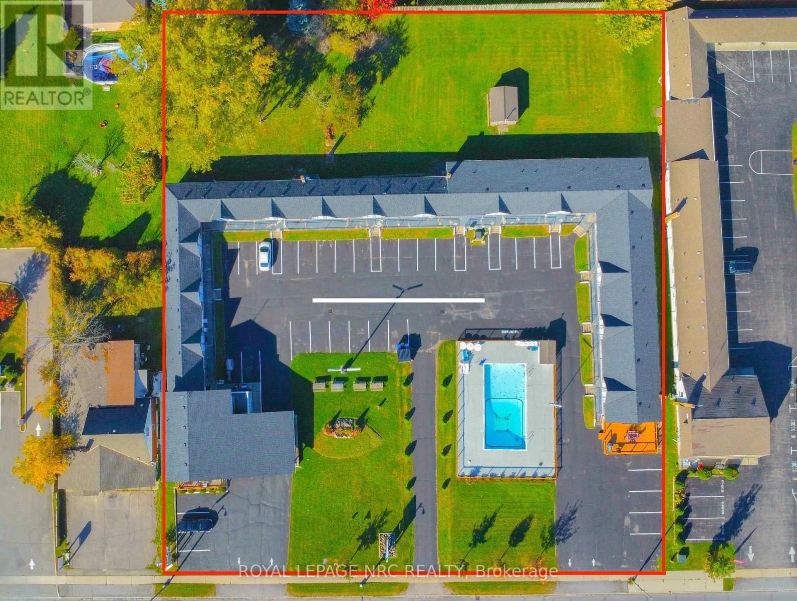 












7895 LUNDY'S LANE

,
Niagara Falls (Ascot),




Ontario
L2H1H3

