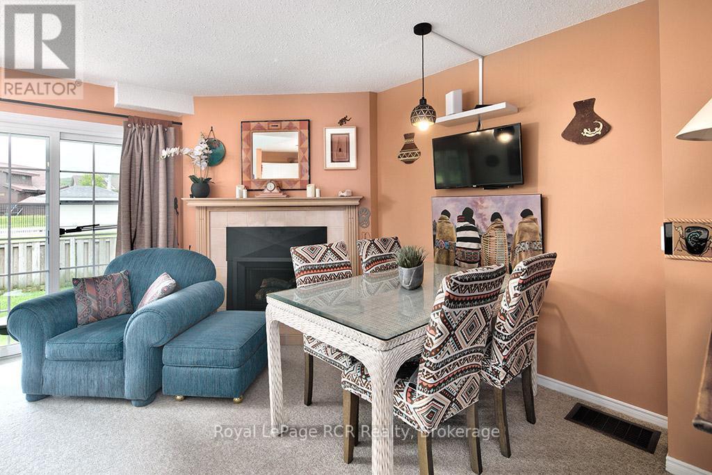 












UNIT #32 - 162 SETTLERS WAY

,
Blue Mountains,




Ontario
L9Y0M4

