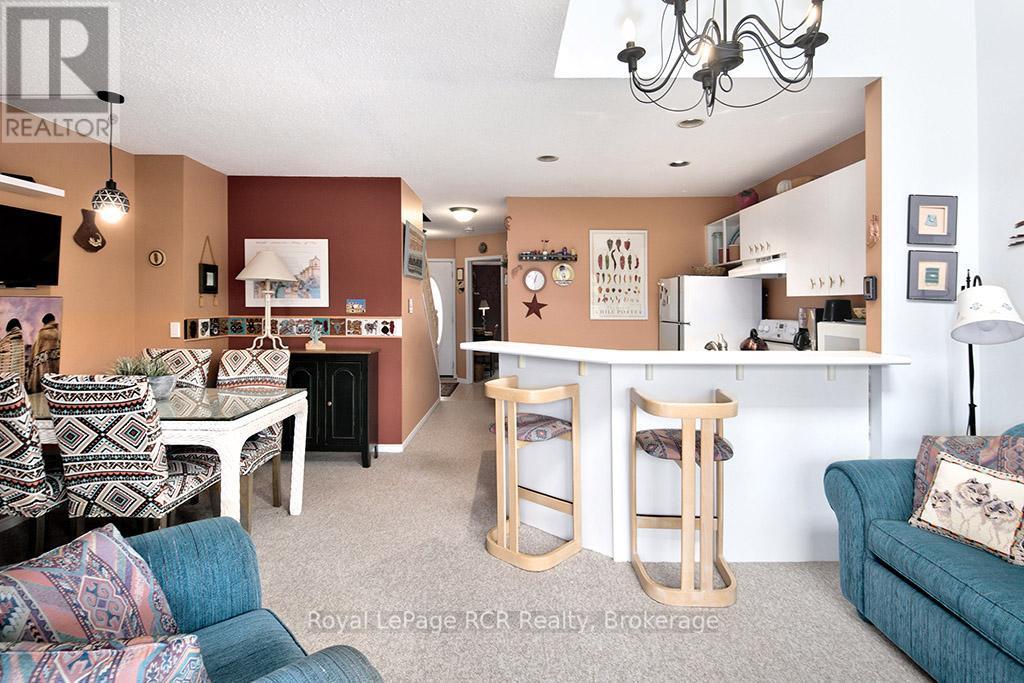 












UNIT #32 - 162 SETTLERS WAY

,
Blue Mountains,




Ontario
L9Y0M4

