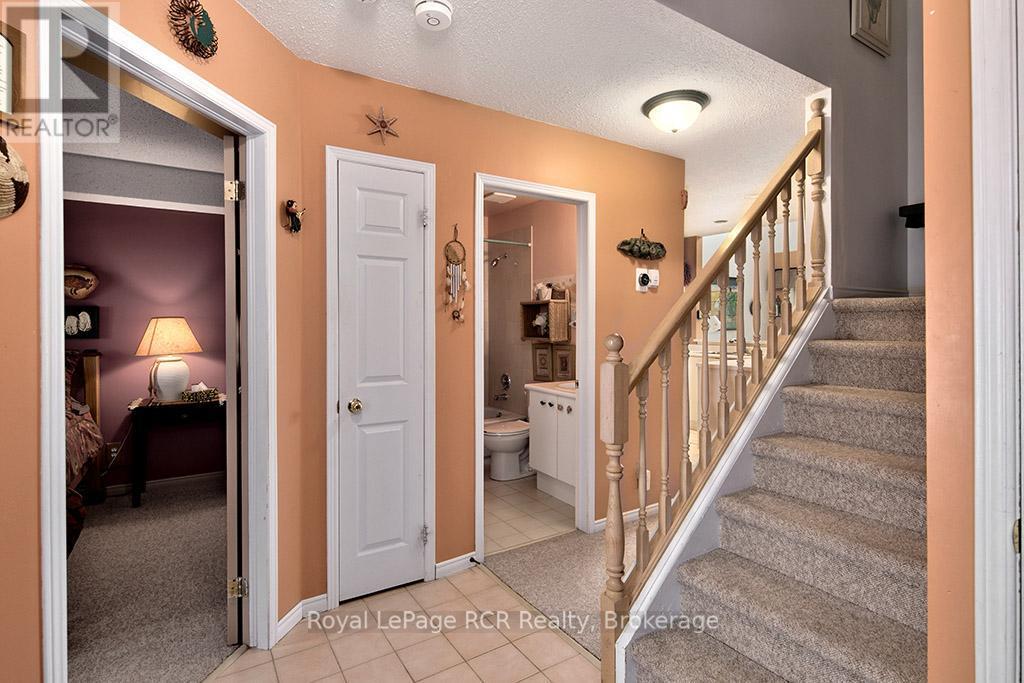 












UNIT #32 - 162 SETTLERS WAY

,
Blue Mountains,




Ontario
L9Y0M4

