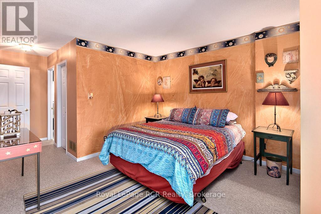 












UNIT #32 - 162 SETTLERS WAY

,
Blue Mountains,




Ontario
L9Y0M4

