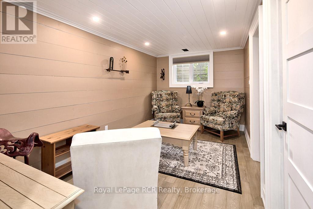












UNIT #32 - 162 SETTLERS WAY

,
Blue Mountains,




Ontario
L9Y0M4


