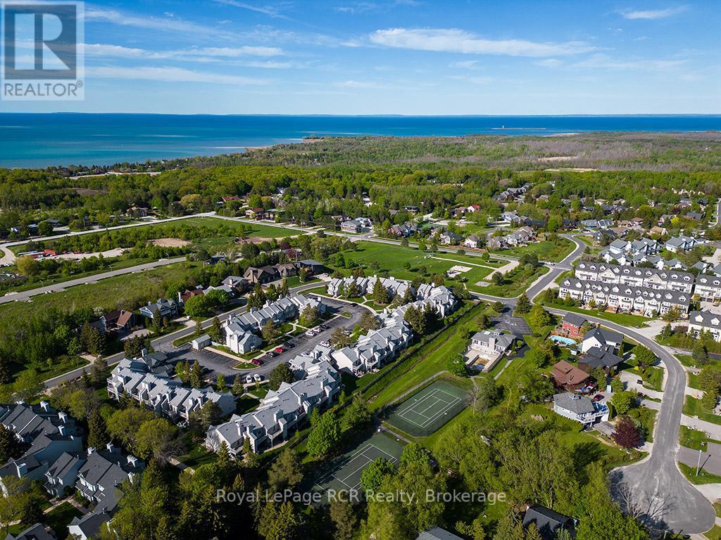 












UNIT #32 - 162 SETTLERS WAY

,
Blue Mountains,




Ontario
L9Y0M4

