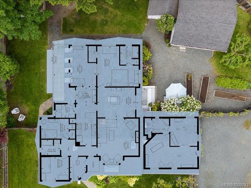 









521


Arbutus

St,
Qualicum Beach,




BC
V9K 1K8

