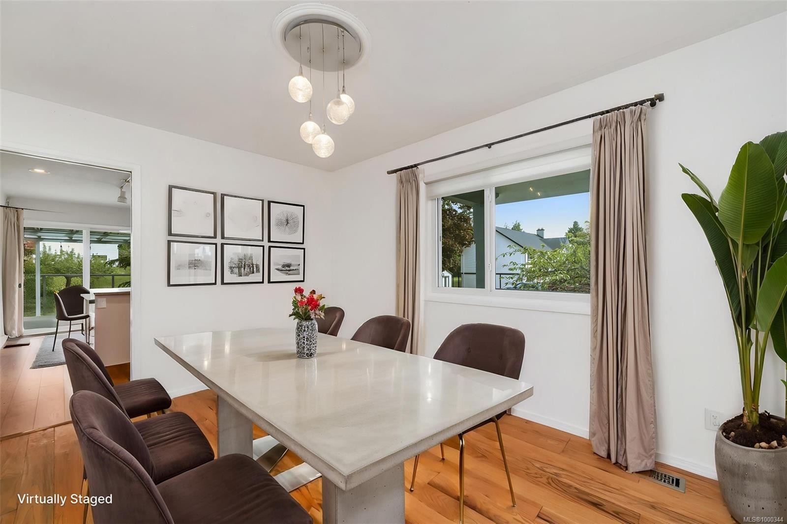 









1616


Sarita

Pl,
Saanich,




BC
V8N 3J4

