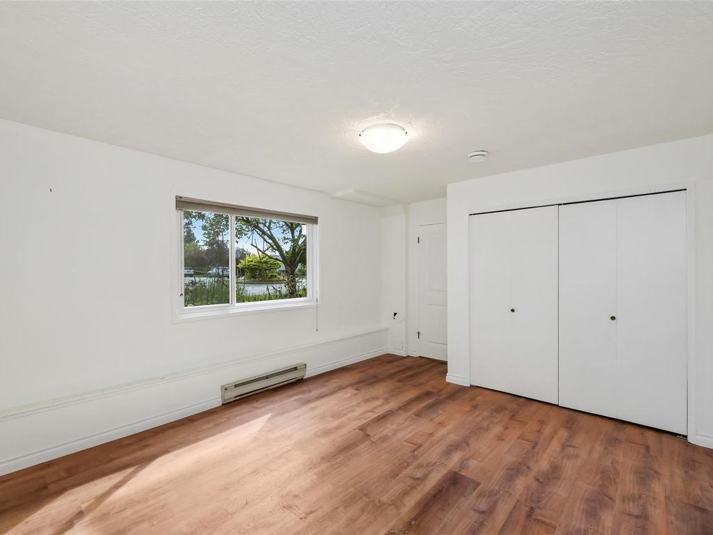 









1616


Sarita

Pl,
Saanich,




BC
V8N 3J4

