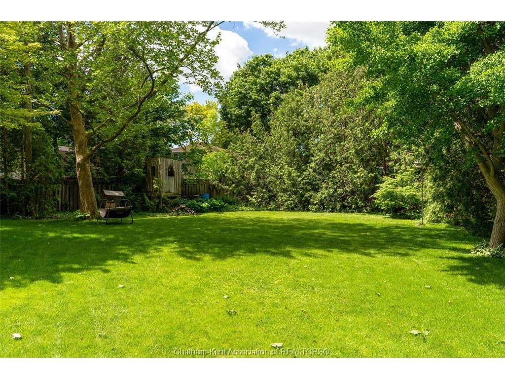 









19


Dove

Place,
Chatham,




ON
N7L 1H1

