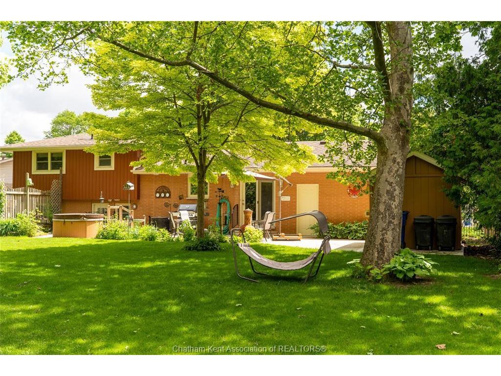 









19


Dove

Place,
Chatham,




ON
N7L 1H1

