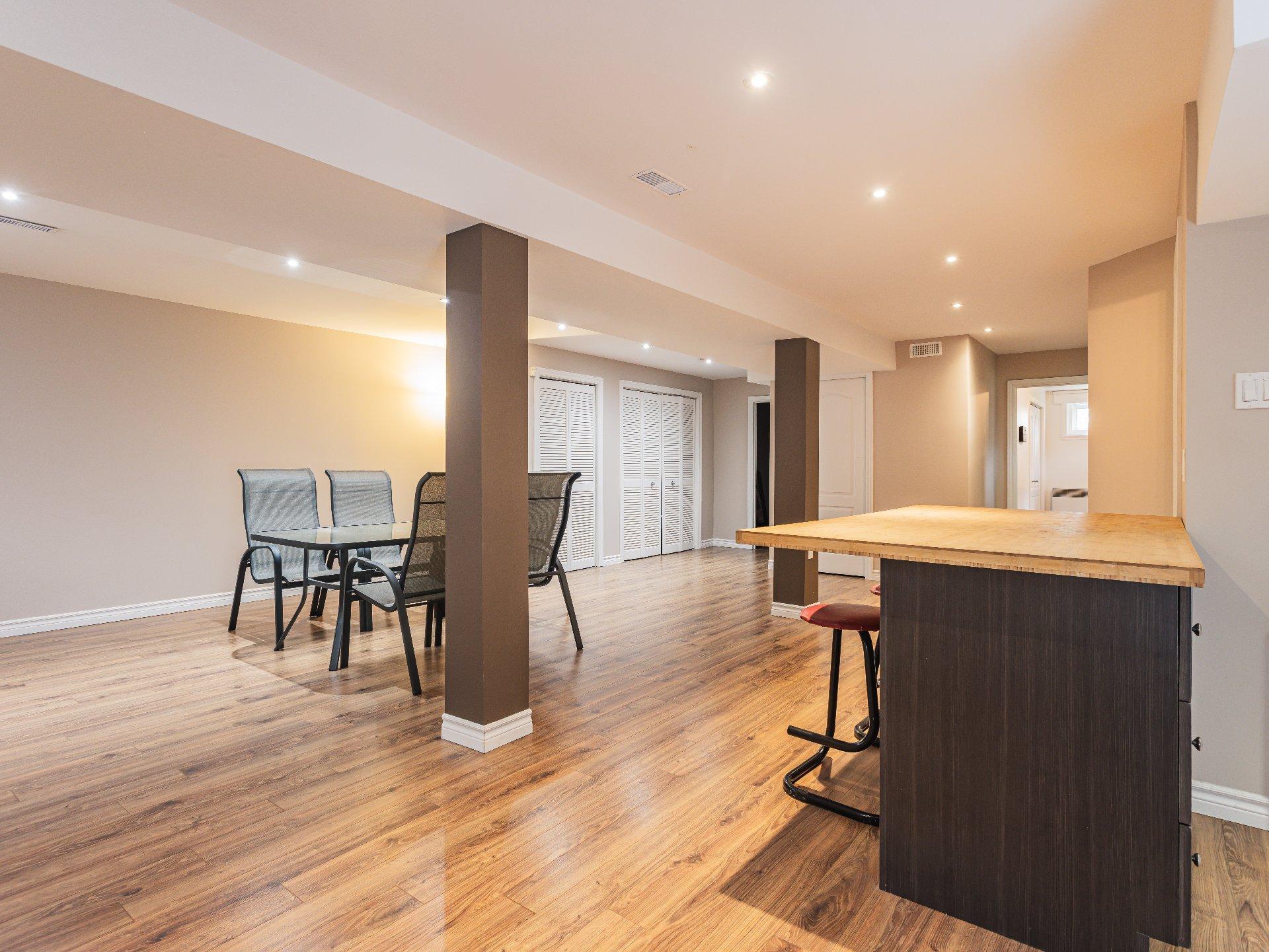 









3450


Rue des Bois

,
Québec (Sainte-Foy/Sillery/Cap-Rouge),




QC
G1X2L4

