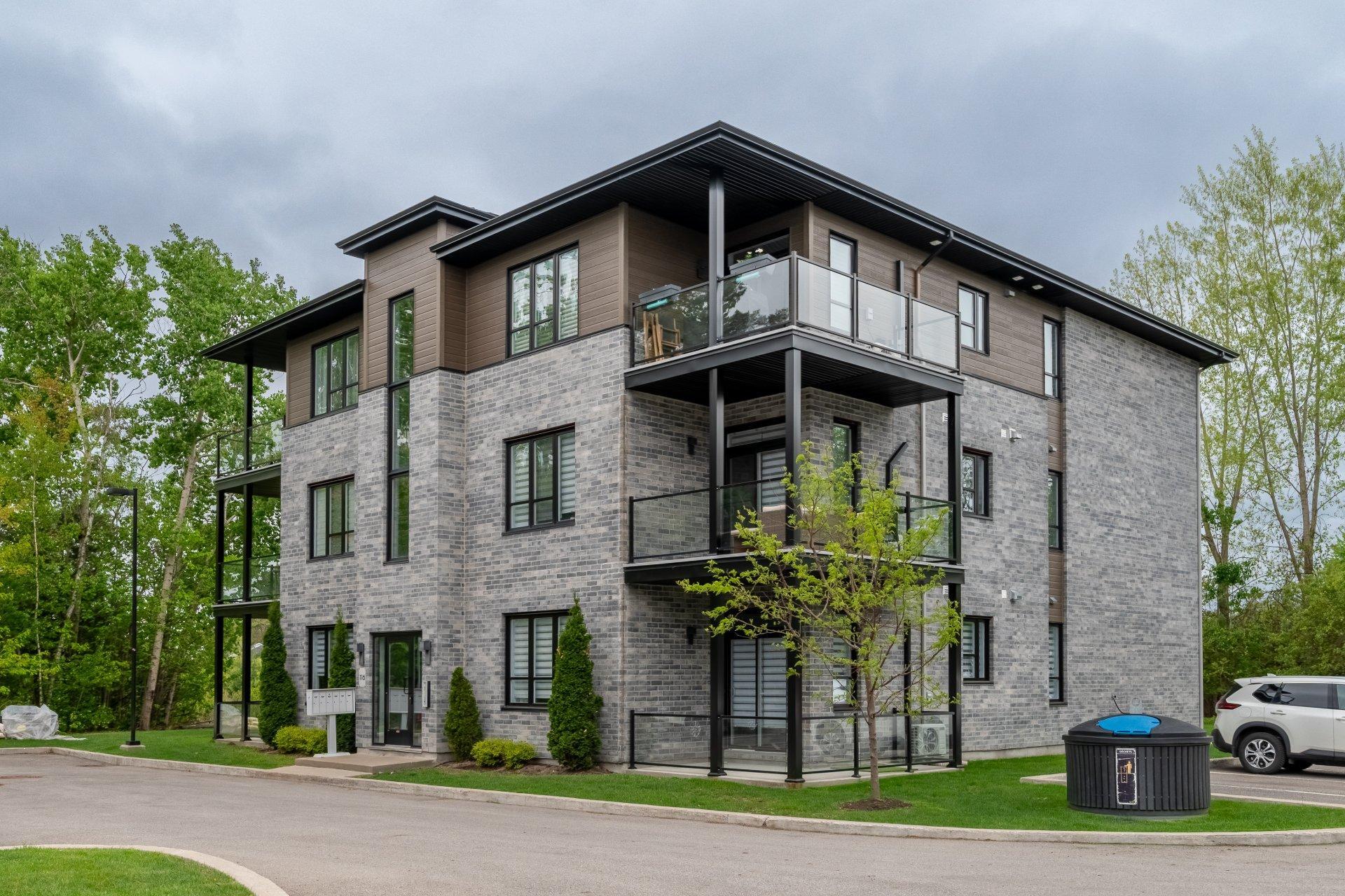 









116


Rue Bruno-Dion

, 4,
Blainville,




QC
J7C0Y5


