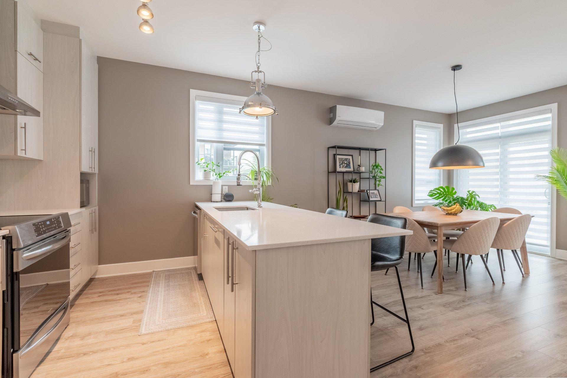 









116


Rue Bruno-Dion

, 4,
Blainville,




QC
J7C0Y5

