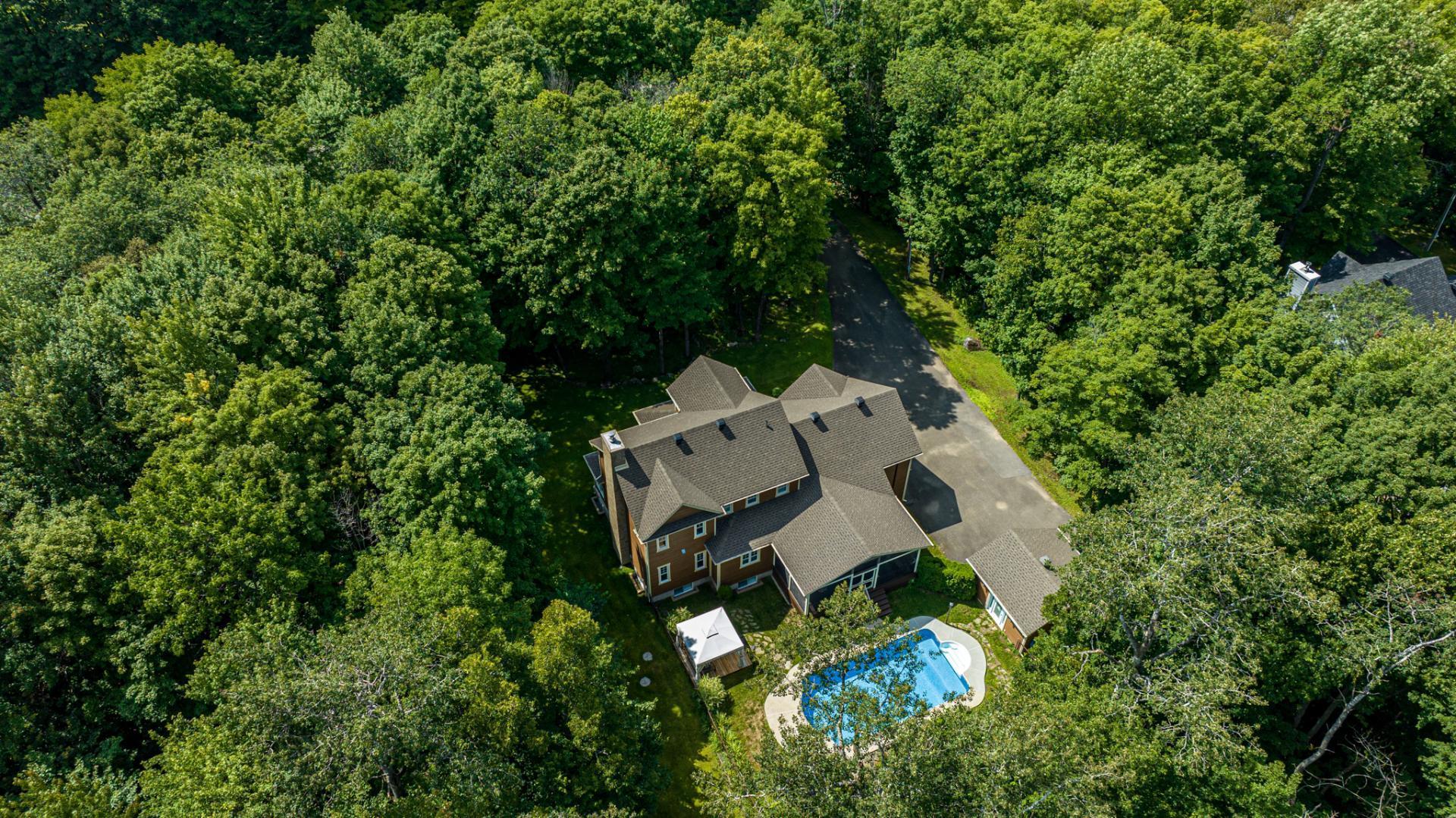 









746


Crois. Adèle

,
Prévost,




QC
J0R1T0

