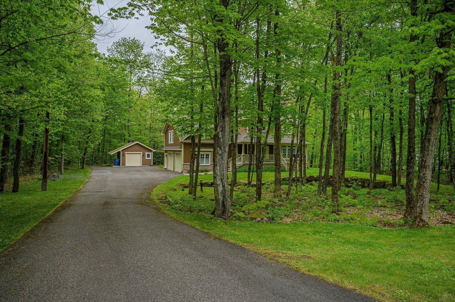 









746


Crois. Adèle

,
Prévost,




QC
J0R1T0

