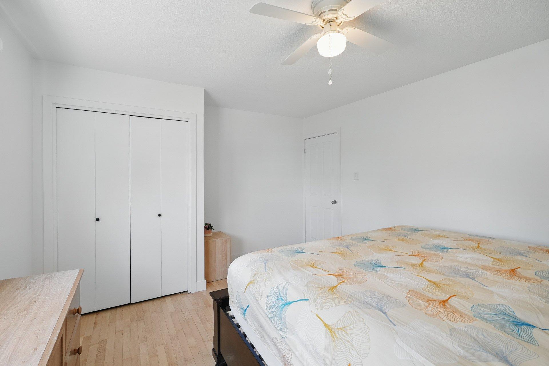 









274


Rue Laviolette

,
Gatineau (Gatineau),




QC
J8P5Y9

