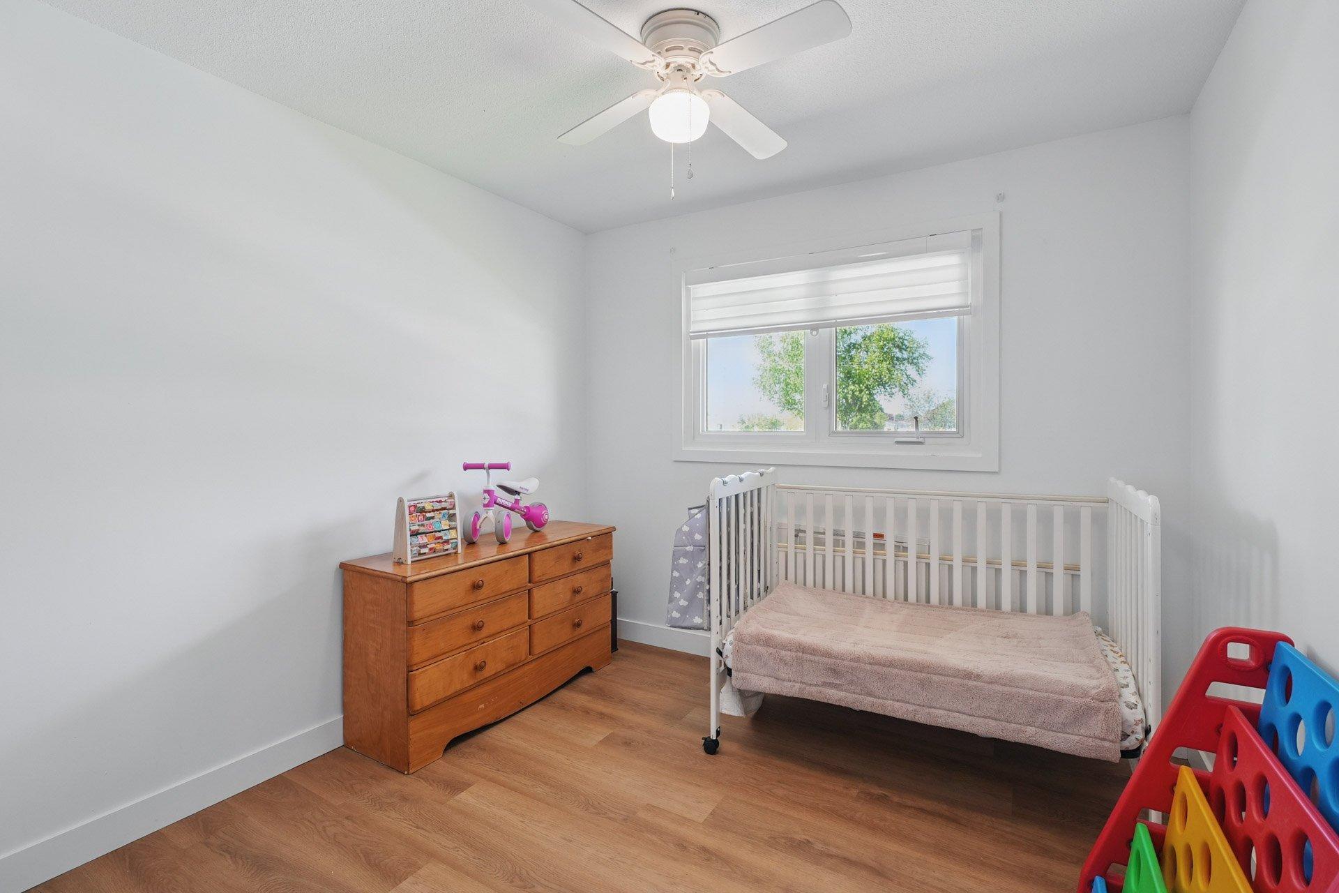 









274


Rue Laviolette

,
Gatineau (Gatineau),




QC
J8P5Y9

