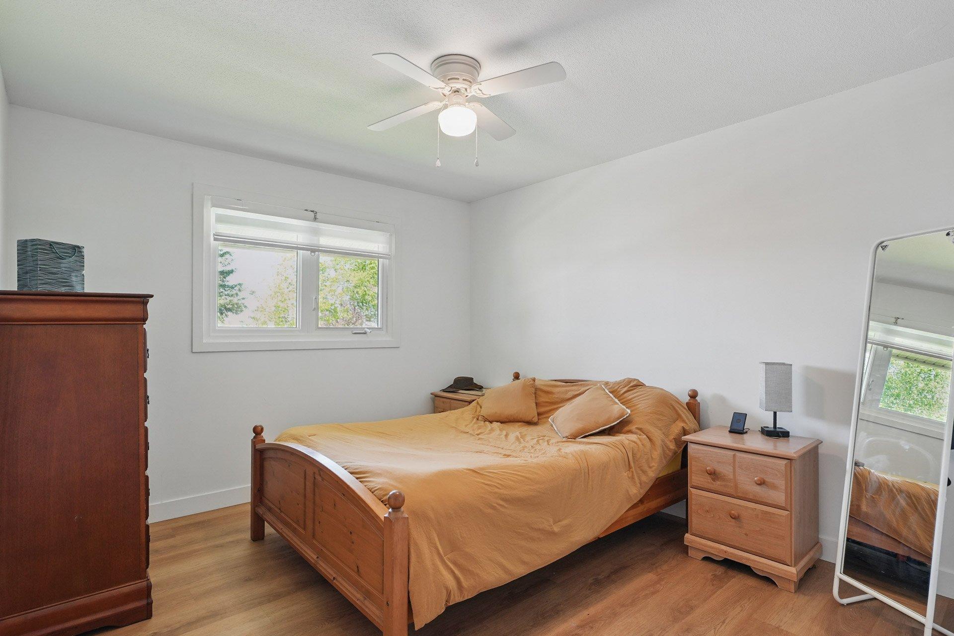 









274


Rue Laviolette

,
Gatineau (Gatineau),




QC
J8P5Y9

