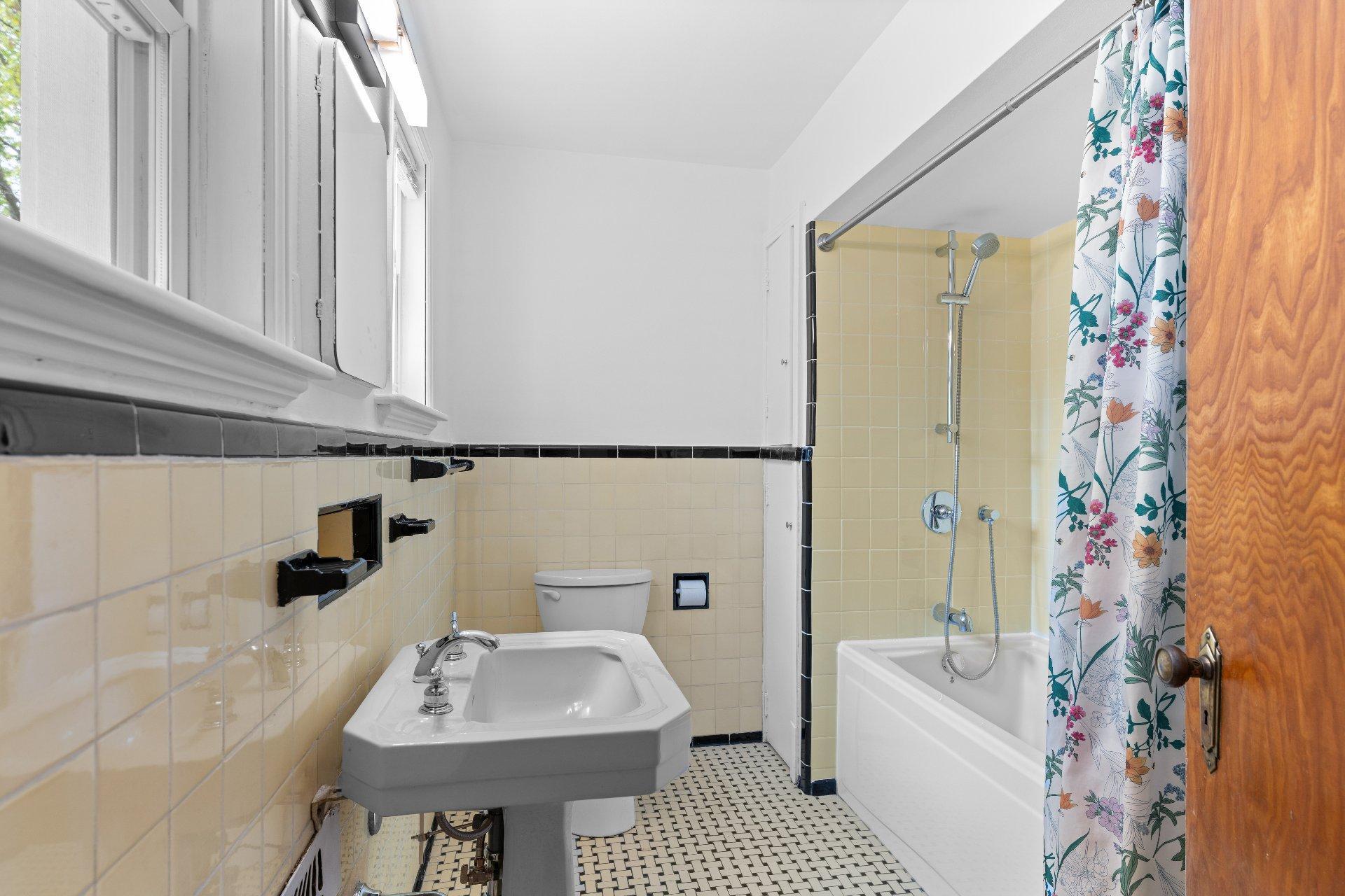 









688


Rue de Vimy

,
Sherbrooke (Les Nations),




QC
J1J3N6

