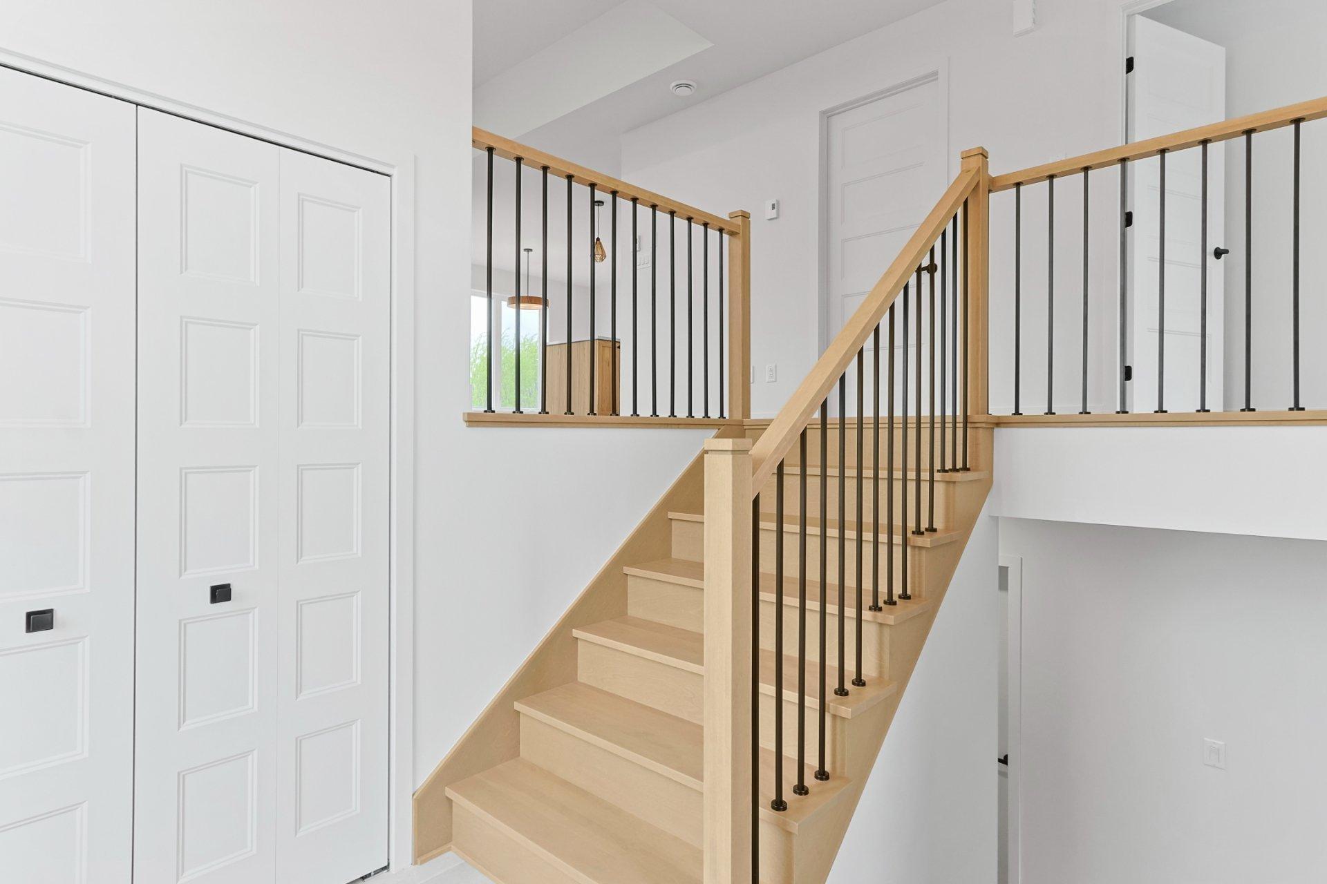 









247


Rue de la Barrière

,
Salaberry-de-Valleyfield,




QC
J6T6H9

