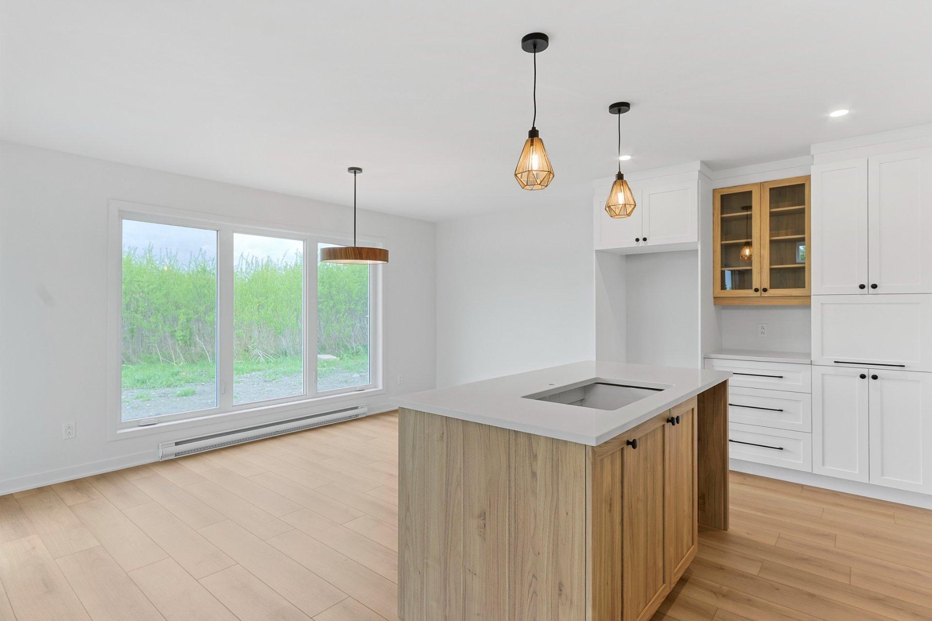 









247


Rue de la Barrière

,
Salaberry-de-Valleyfield,




QC
J6T6H9

