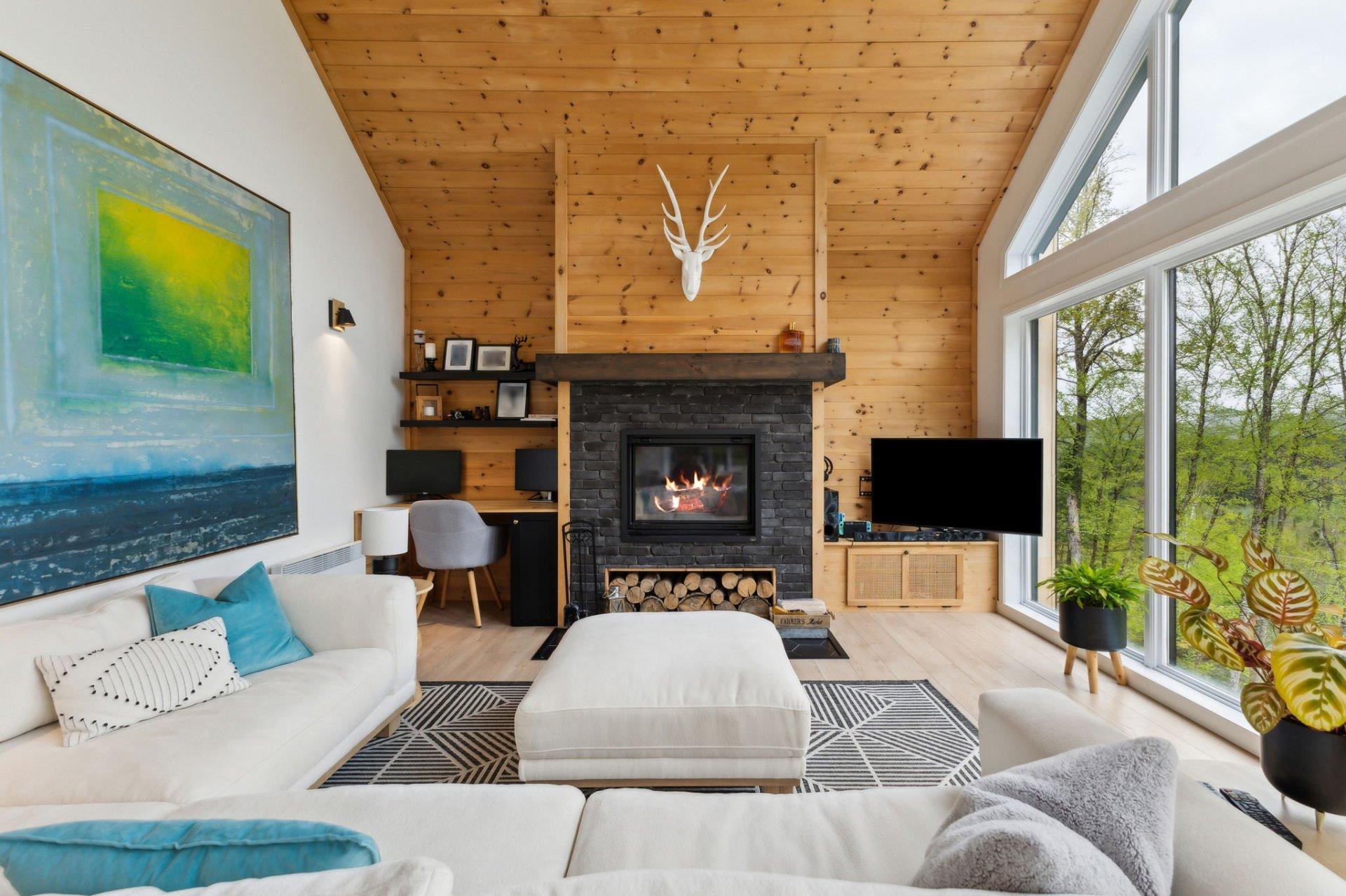 









60


Ch. de Valberg

,
Mont-Tremblant,




QC
J8E0S4

