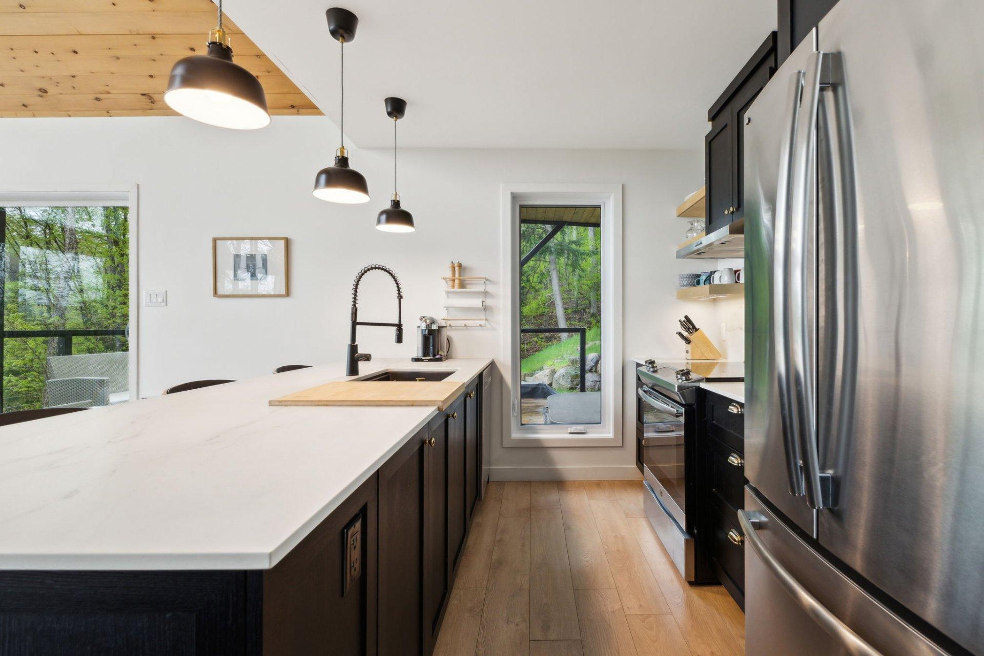 









60


Ch. de Valberg

,
Mont-Tremblant,




QC
J8E0S4

