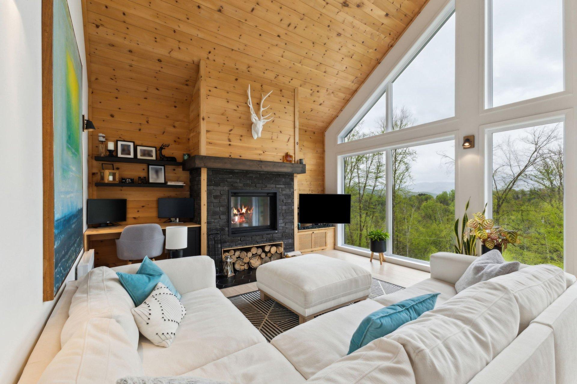 









60


Ch. de Valberg

,
Mont-Tremblant,




QC
J8E0S4

