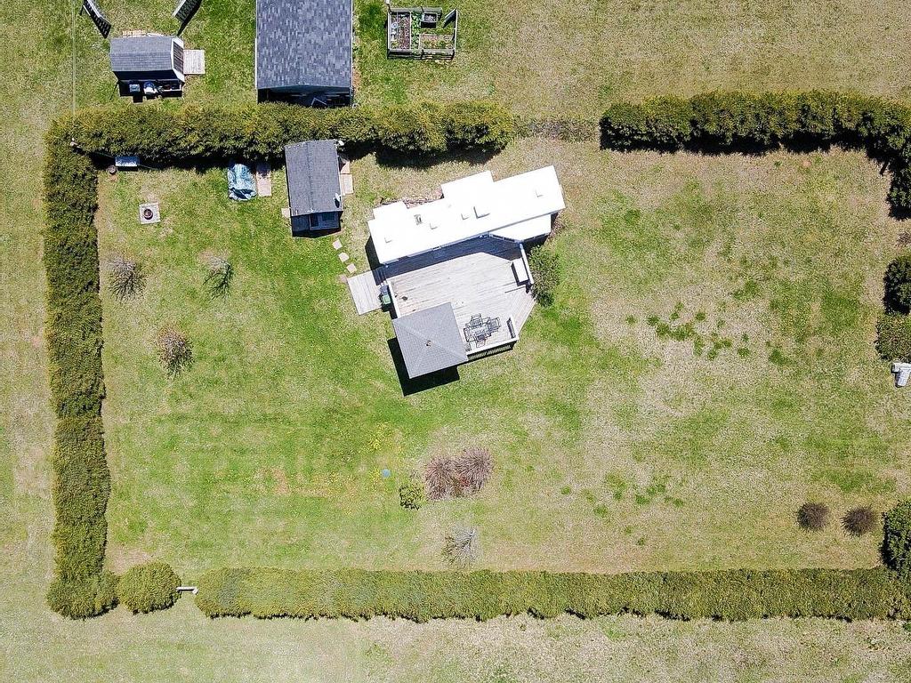 












60 Sweet Pea Lane

,
Darnley,







PE
C0B 1M0

