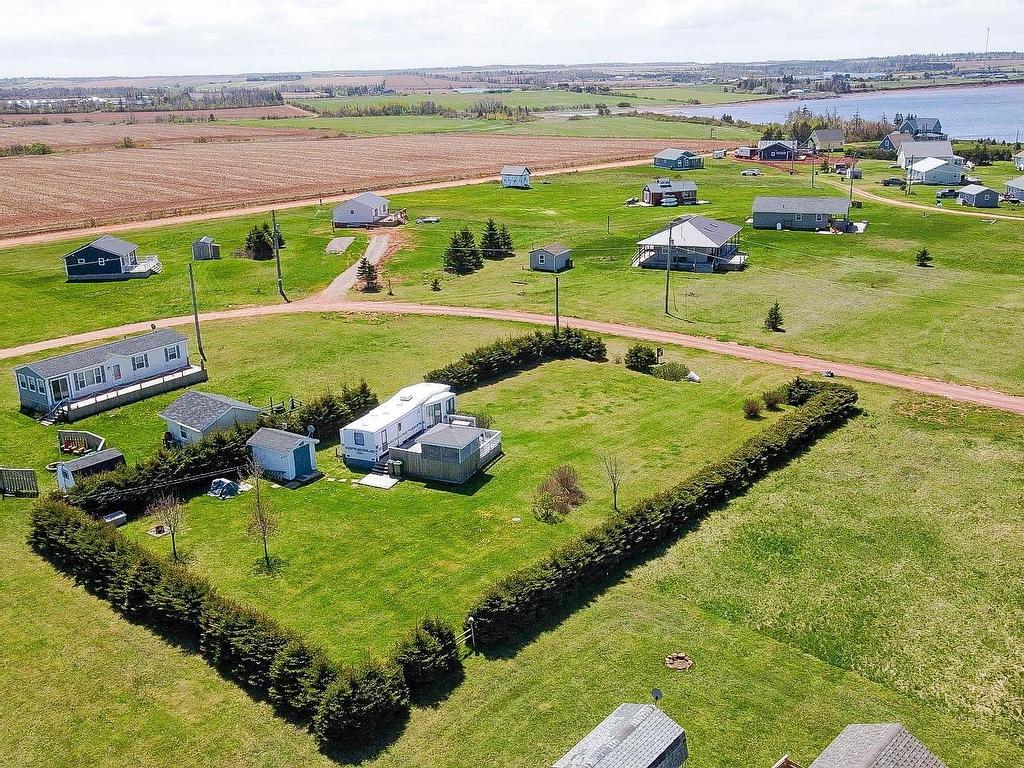 












60 Sweet Pea Lane

,
Darnley,







PE
C0B 1M0

