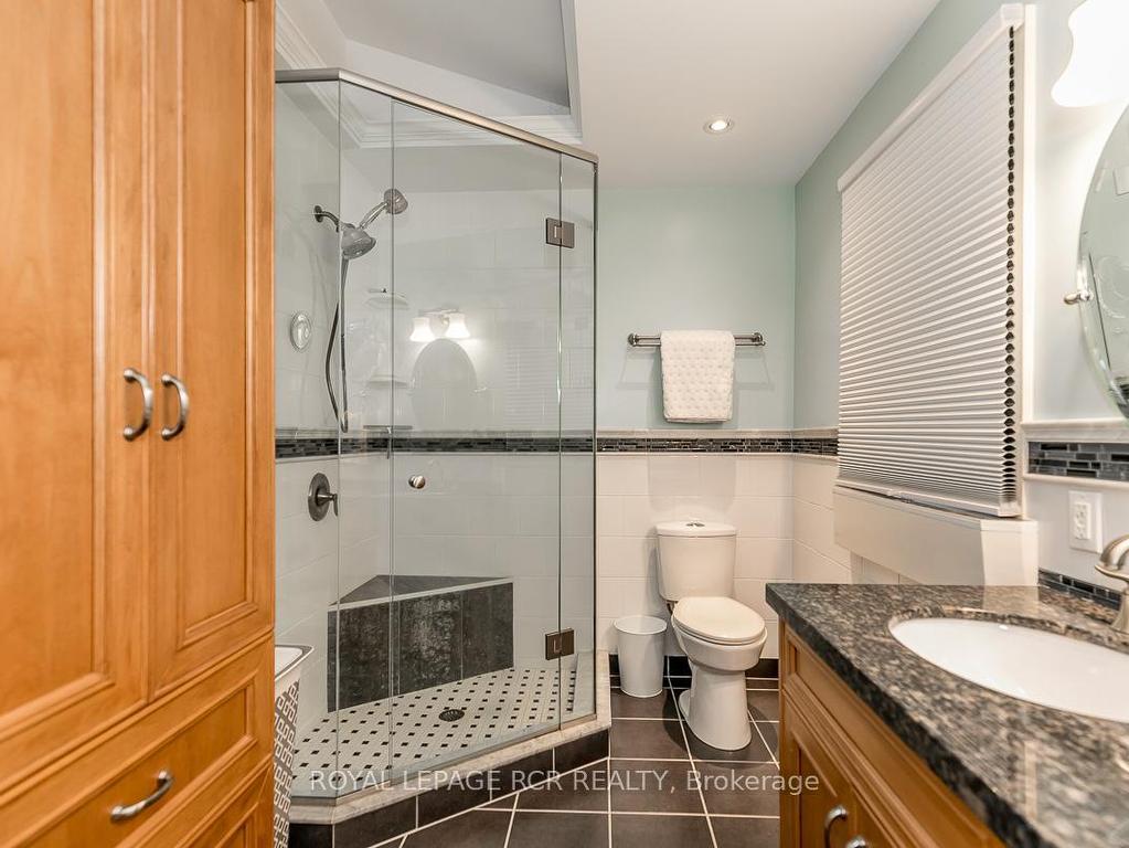 









16365


Bathurst

Street,
Newmarket,




ON
L3X 1Z8

