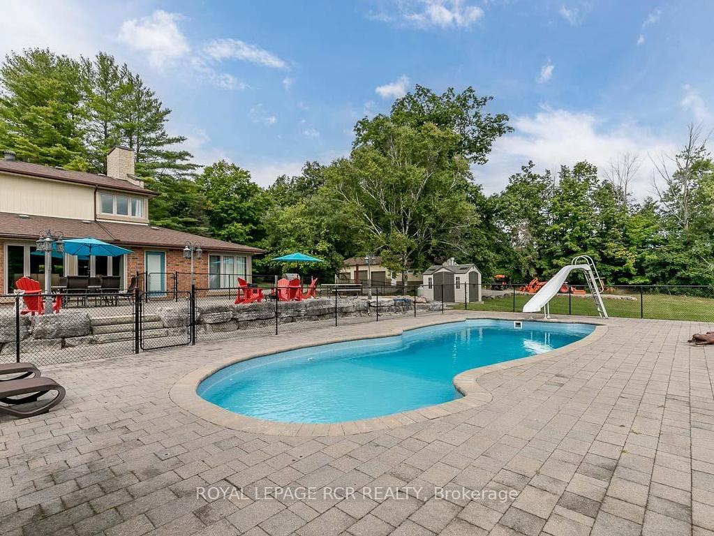









16365


Bathurst

Street,
Newmarket,




ON
L3X 1Z8

