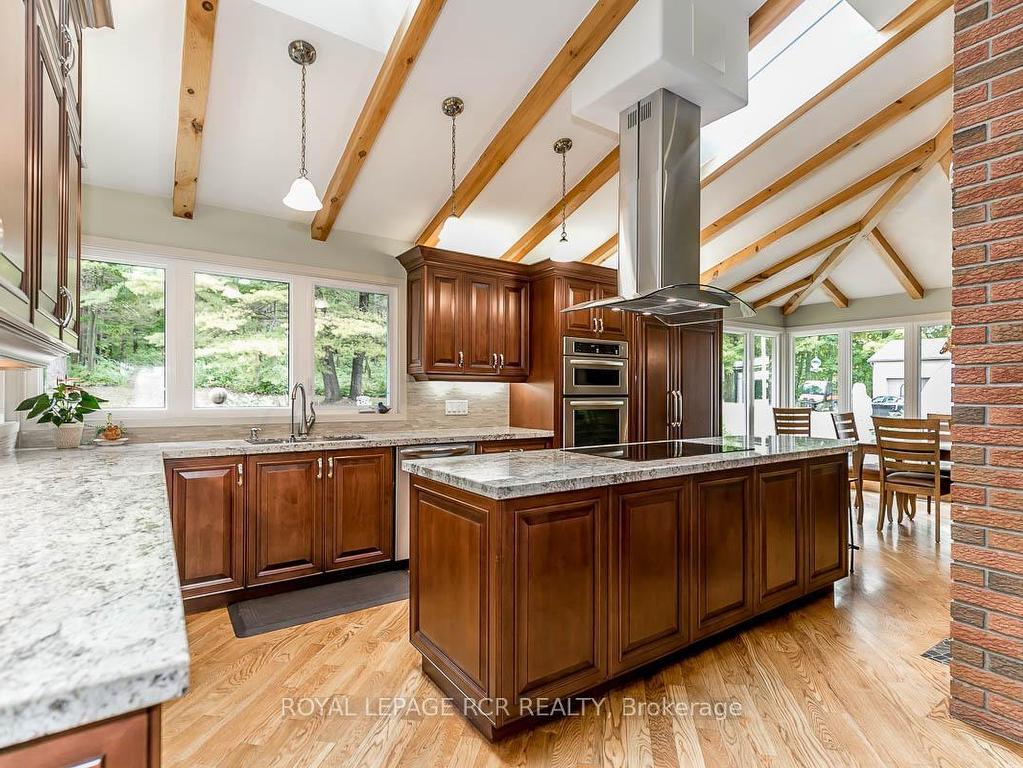 









16365


Bathurst

Street,
Newmarket,




ON
L3X 1Z8

