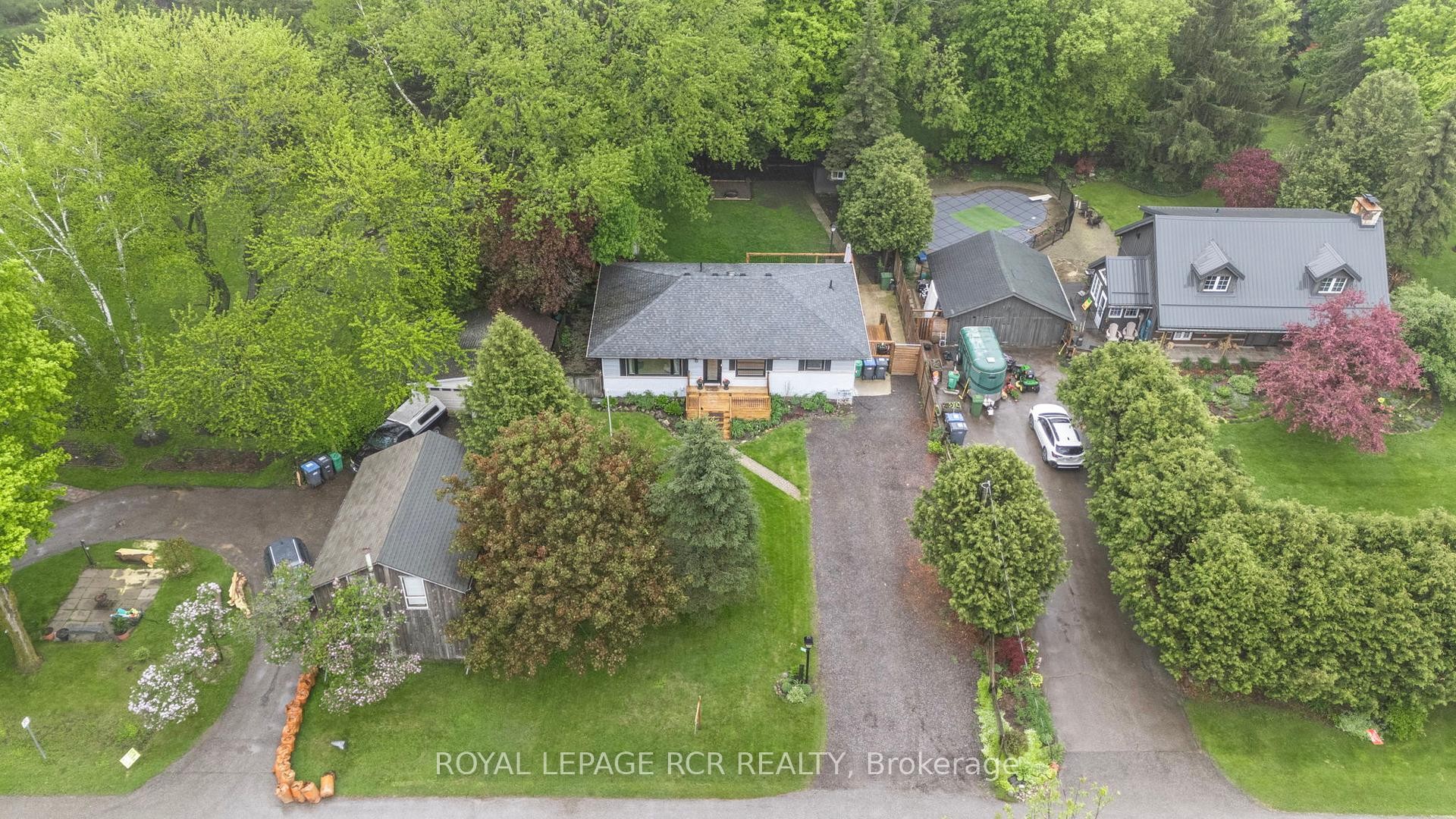 









61


William

Street East,
Caledon,




ON
L7K 1N7


