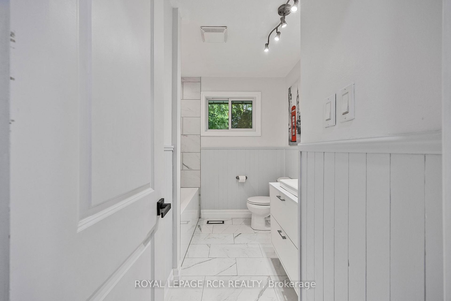 









61


William

Street East,
Caledon,




ON
L7K 1N7

