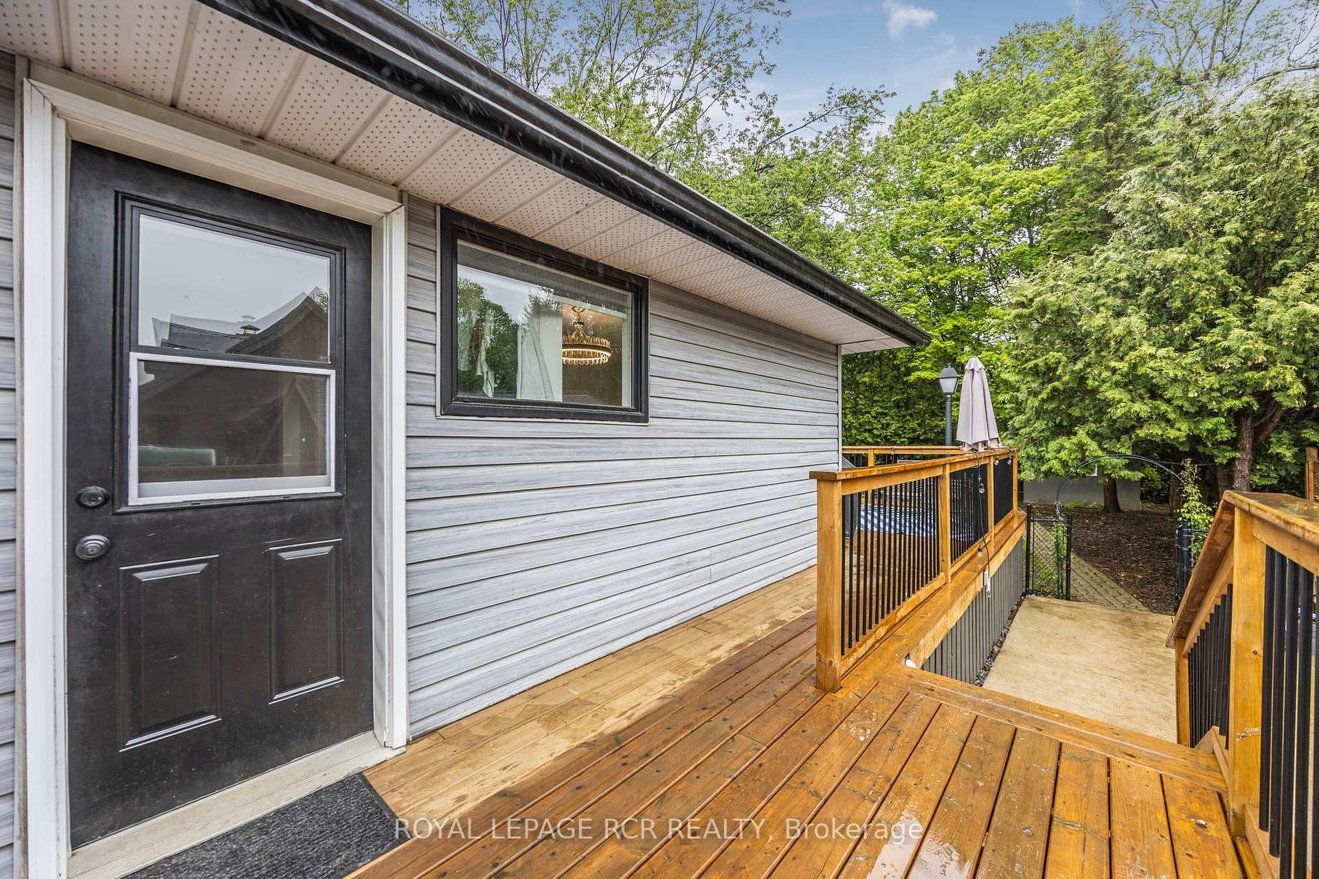 









61


William

Street East,
Caledon,




ON
L7K 1N7

