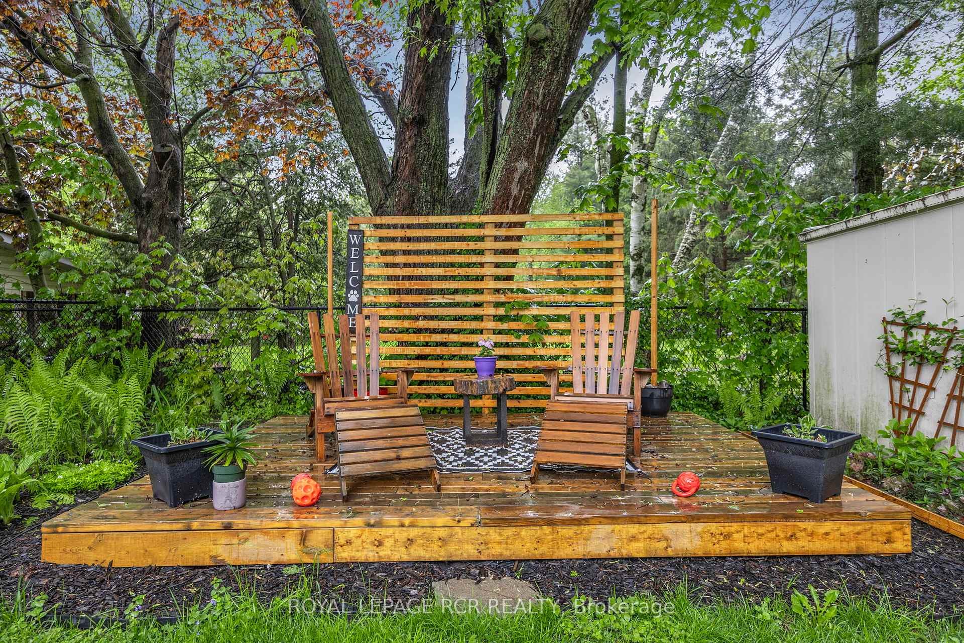 









61


William

Street East,
Caledon,




ON
L7K 1N7


