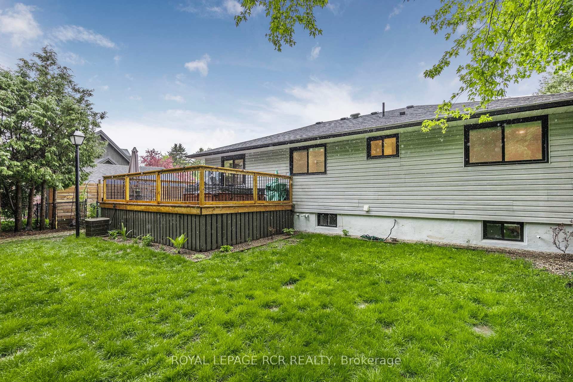 









61


William

Street East,
Caledon,




ON
L7K 1N7

