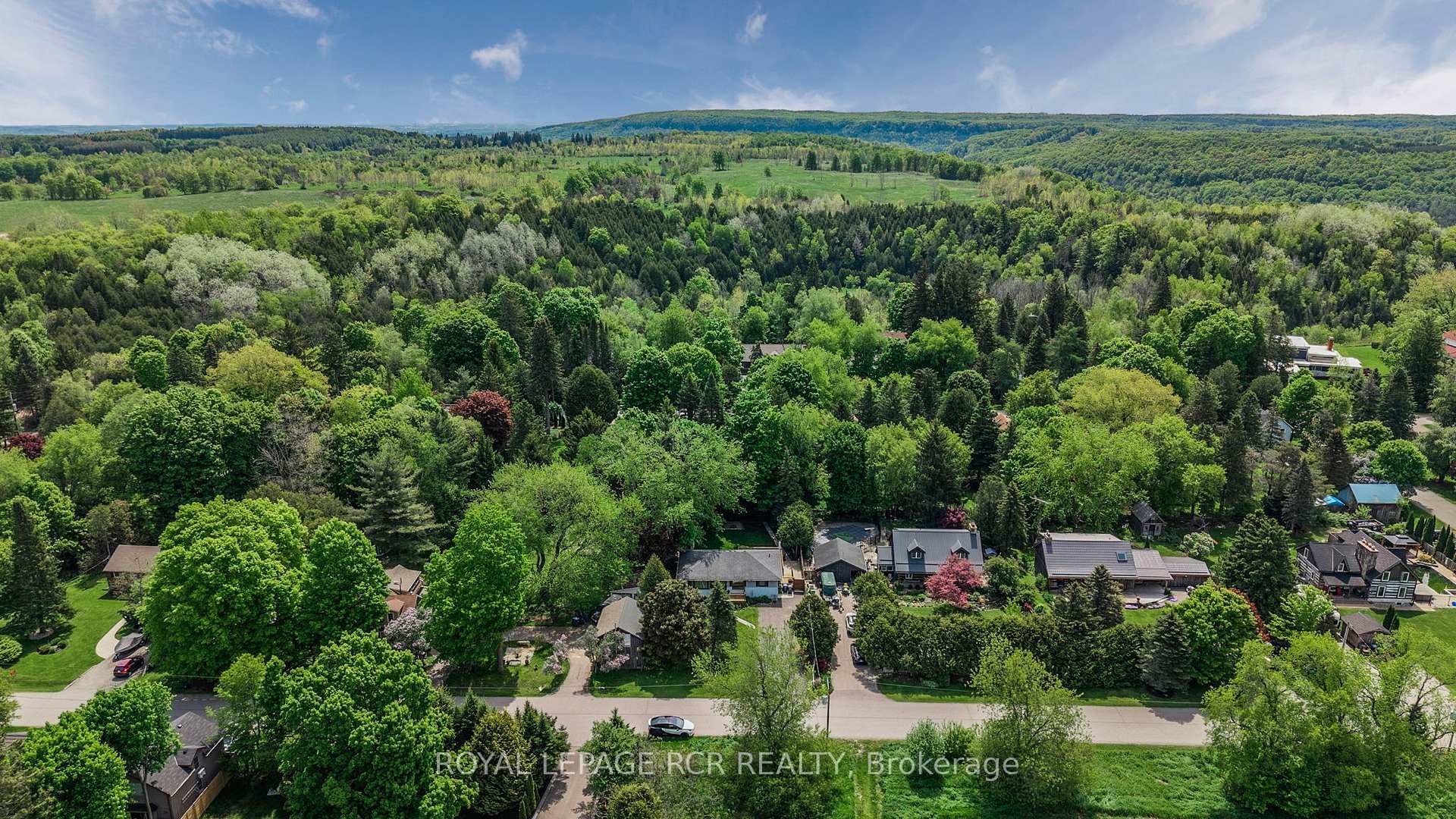 









61


William

Street East,
Caledon,




ON
L7K 1N7

