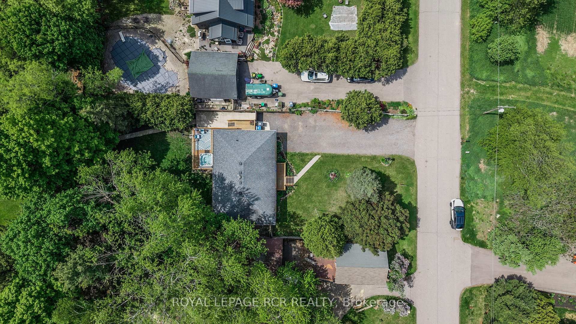 









61


William

Street East,
Caledon,




ON
L7K 1N7

