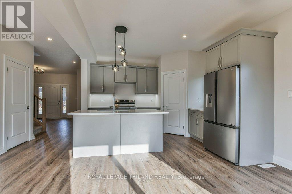 












83 GREENE STREET

,
South Huron (Exeter),




Ontario
N0M1S2

