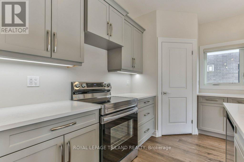 












83 GREENE STREET

,
South Huron (Exeter),




Ontario
N0M1S2

