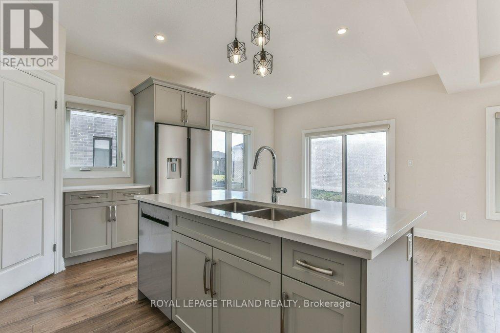 












83 GREENE STREET

,
South Huron (Exeter),




Ontario
N0M1S2

