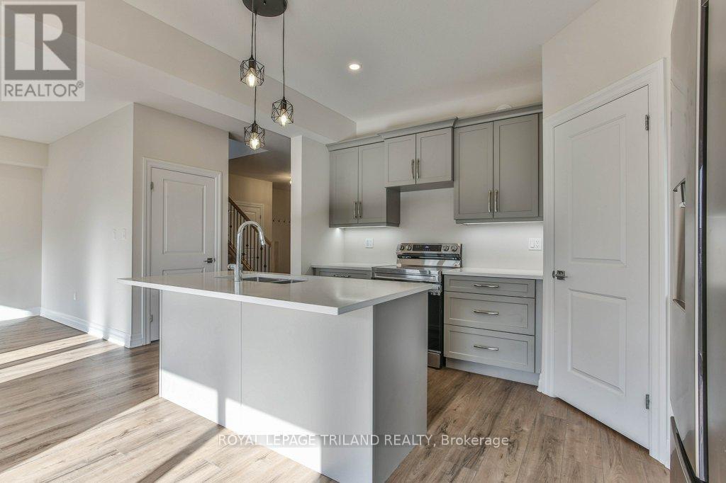 












83 GREENE STREET

,
South Huron (Exeter),




Ontario
N0M1S2

