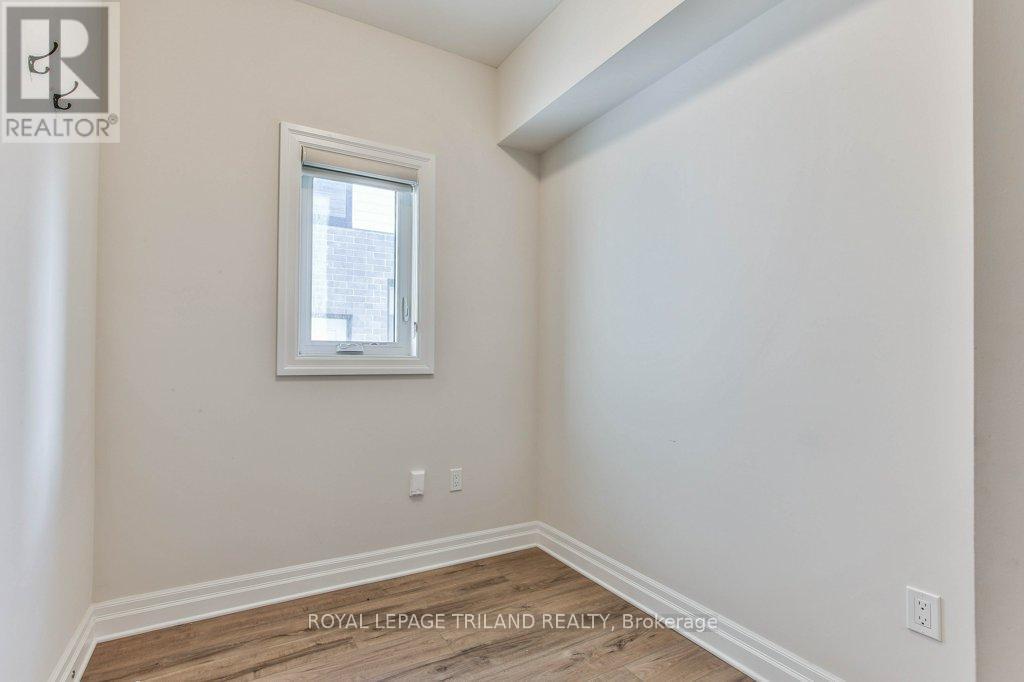 












83 GREENE STREET

,
South Huron (Exeter),




Ontario
N0M1S2

