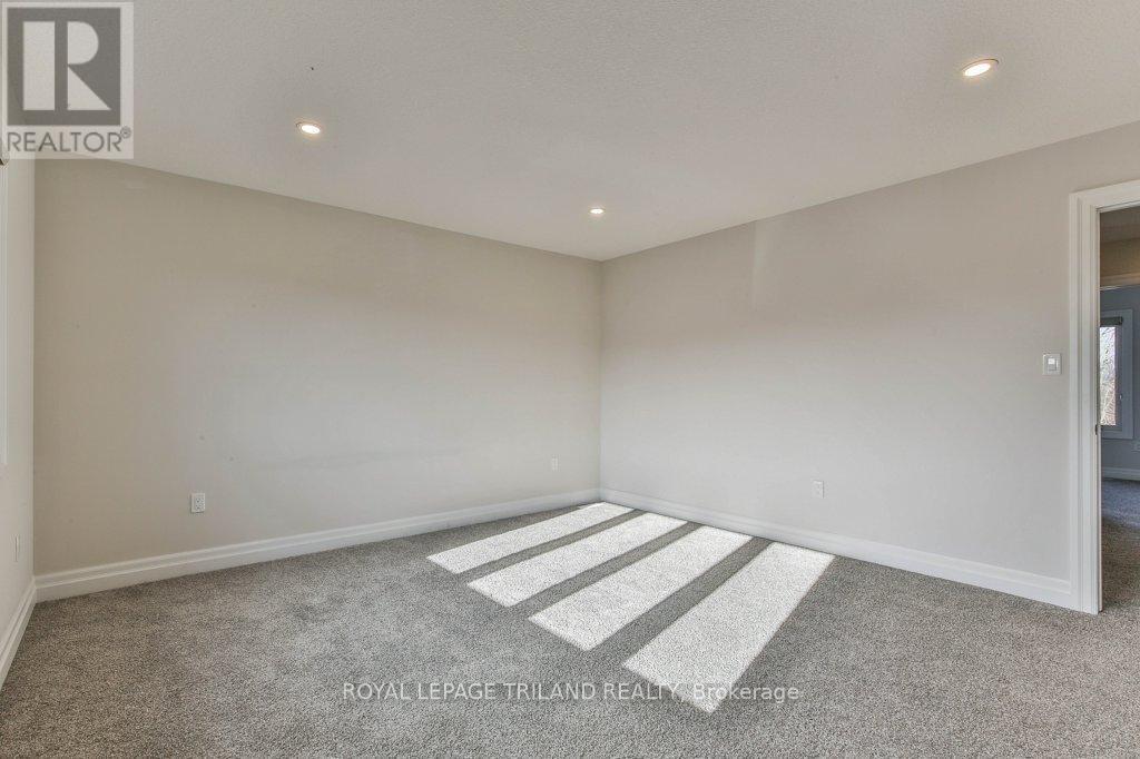 












83 GREENE STREET

,
South Huron (Exeter),




Ontario
N0M1S2

