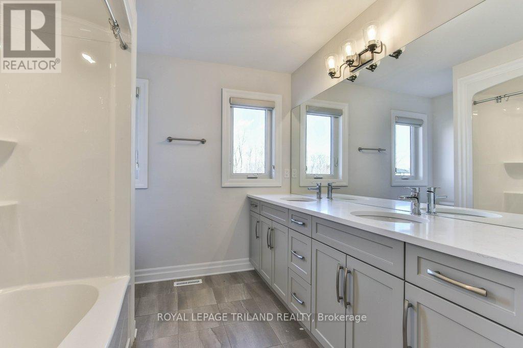 












83 GREENE STREET

,
South Huron (Exeter),




Ontario
N0M1S2

