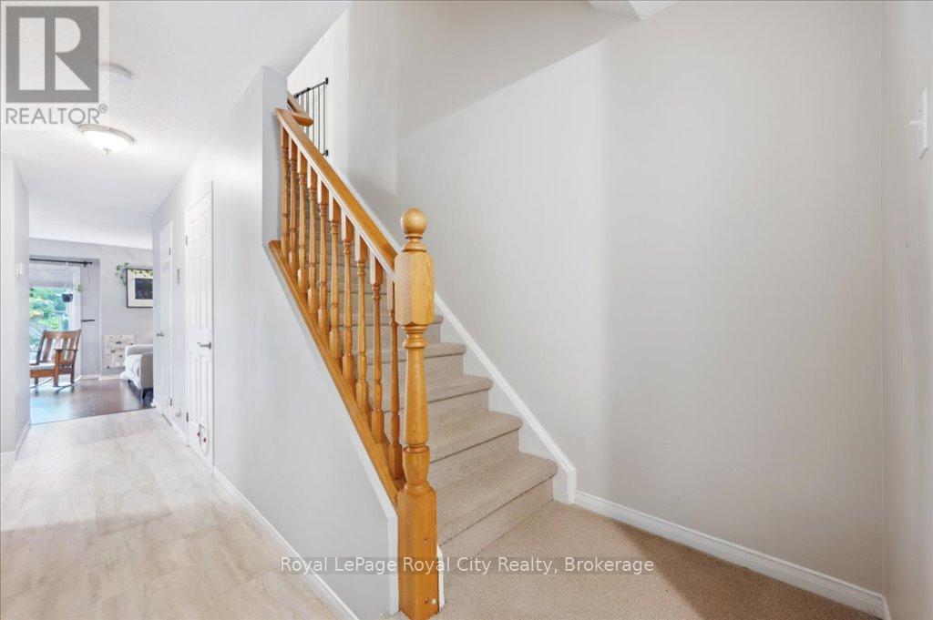 












57 - 240 LONDON ROAD W

,
Guelph (Exhibition Park),




Ontario
N1H8N8

